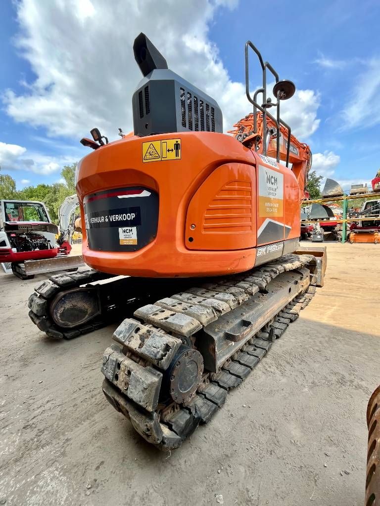 Develon DX 140 LCR-7