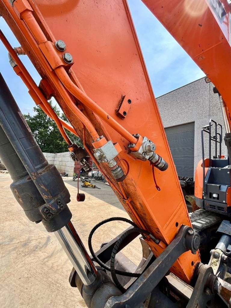 Develon DX 140 LCR-7