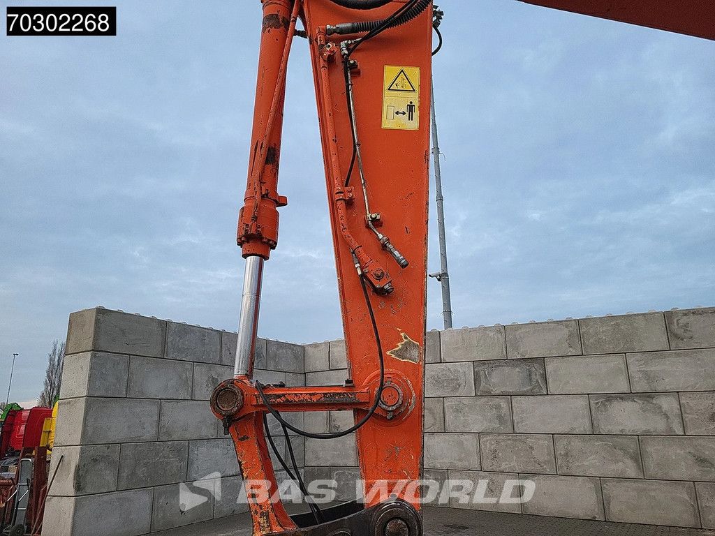 Hitachi ZX210 LC -5B