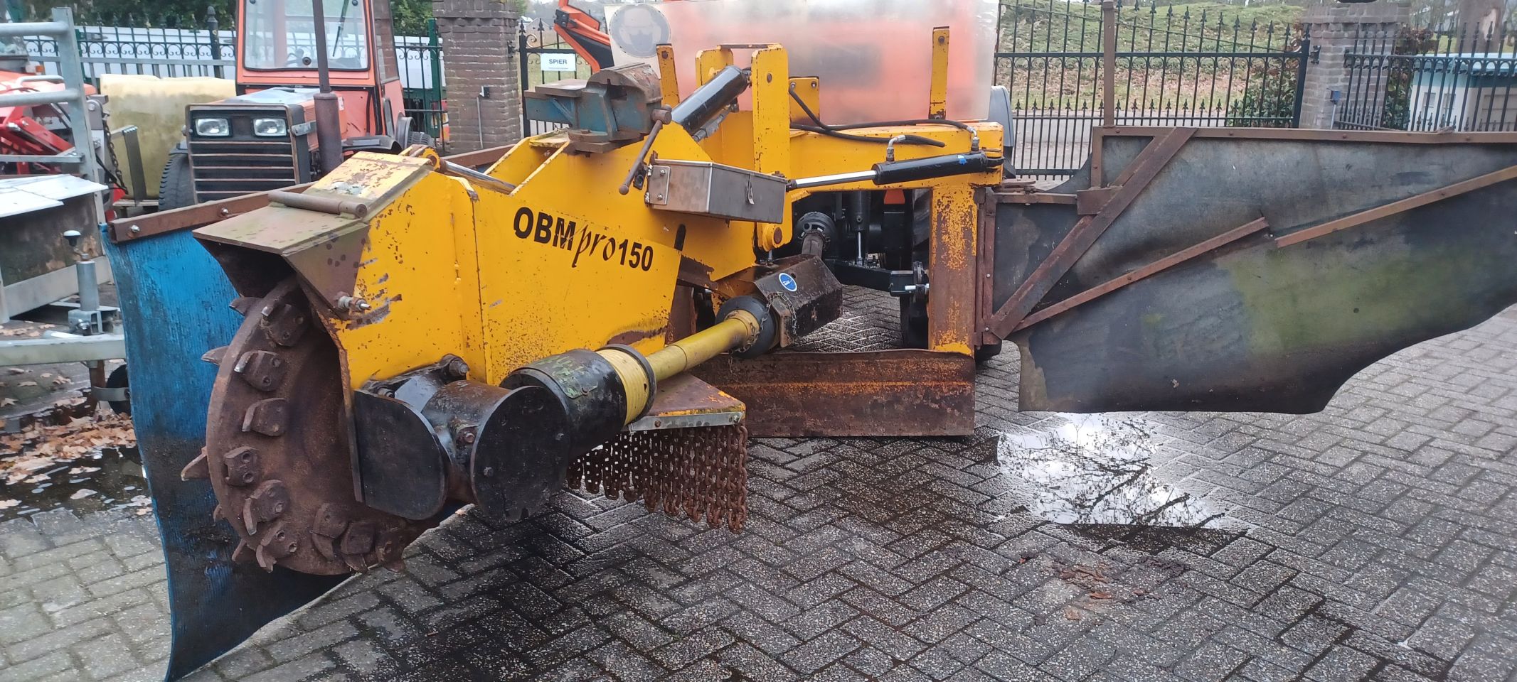 Stobben frees van obm zware uitvoering wiel is 78 cm diameter