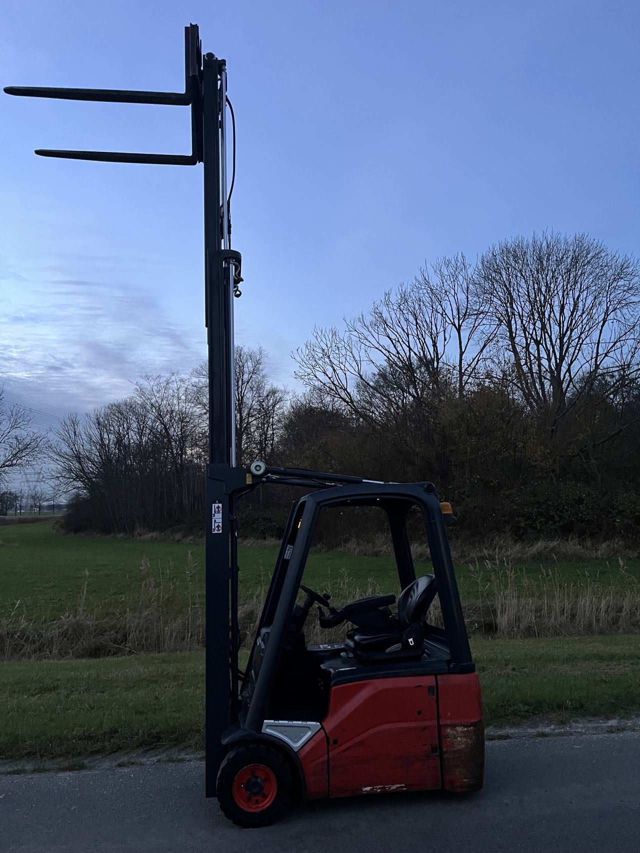 Linde E16C-01 elektrische heftruck triplo Sideshift