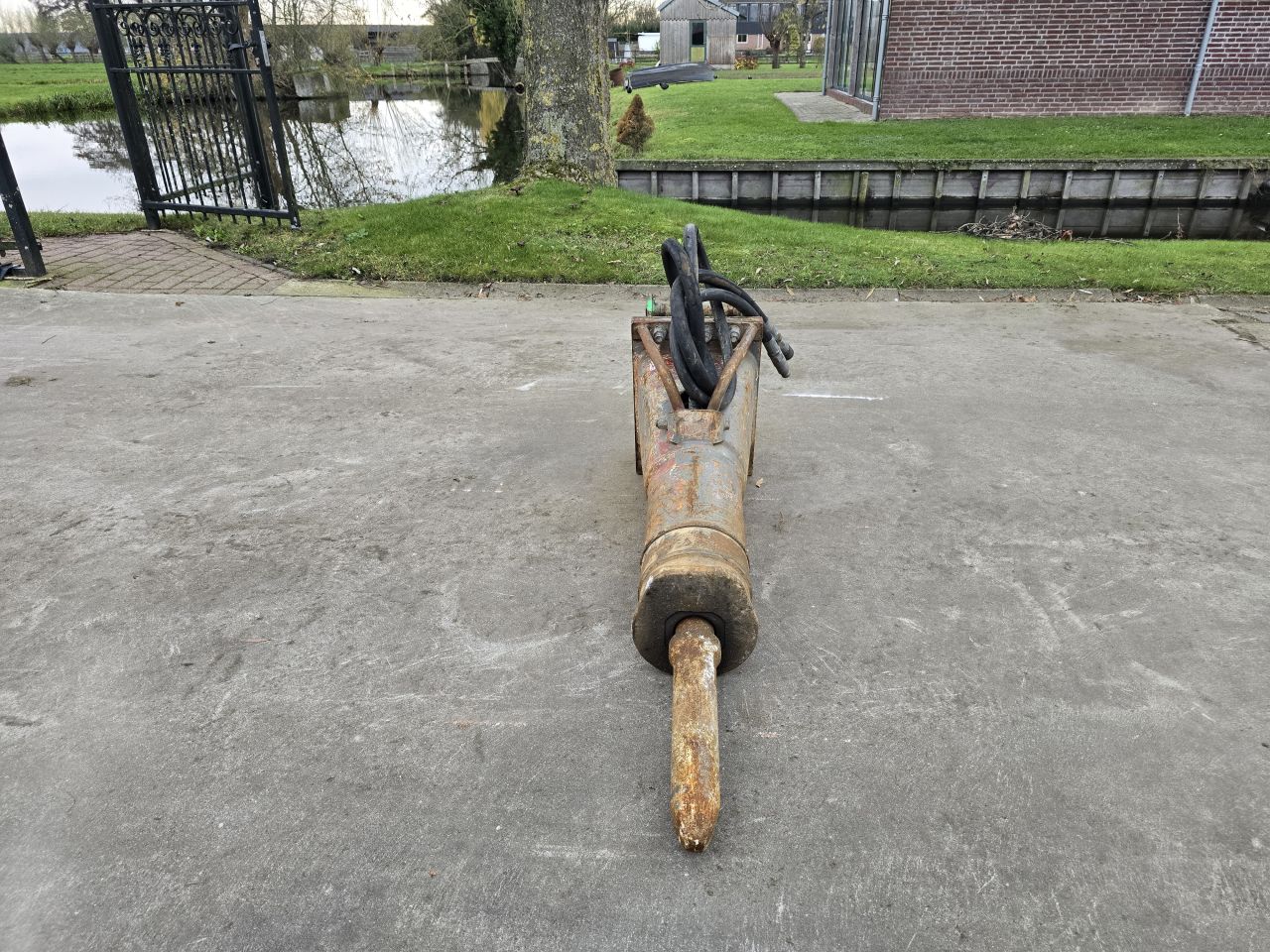 Montabert Hydraulische sloophamer