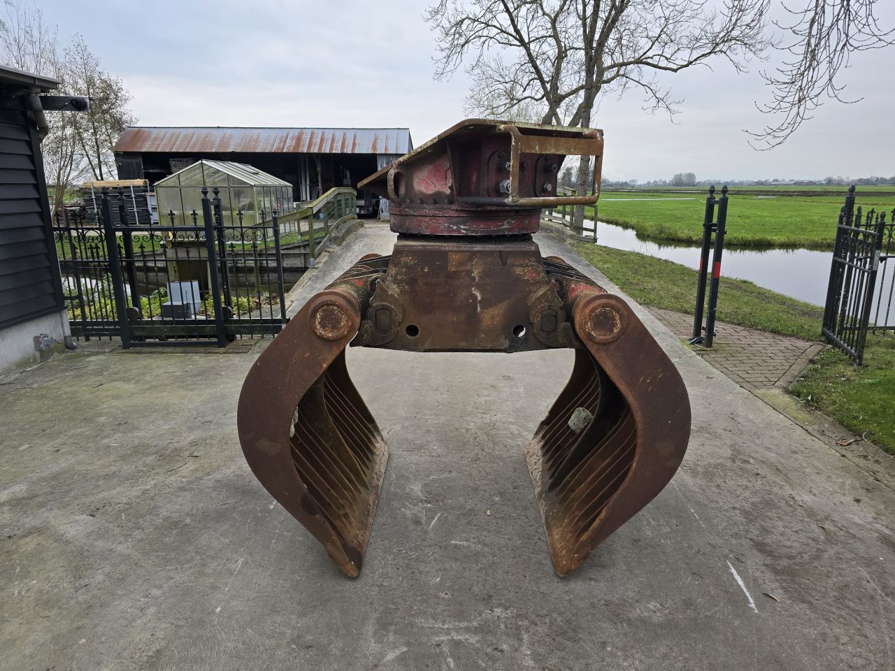 Hydraulische Sloop / Sorteergrijper schaalbreedte 1260 MM