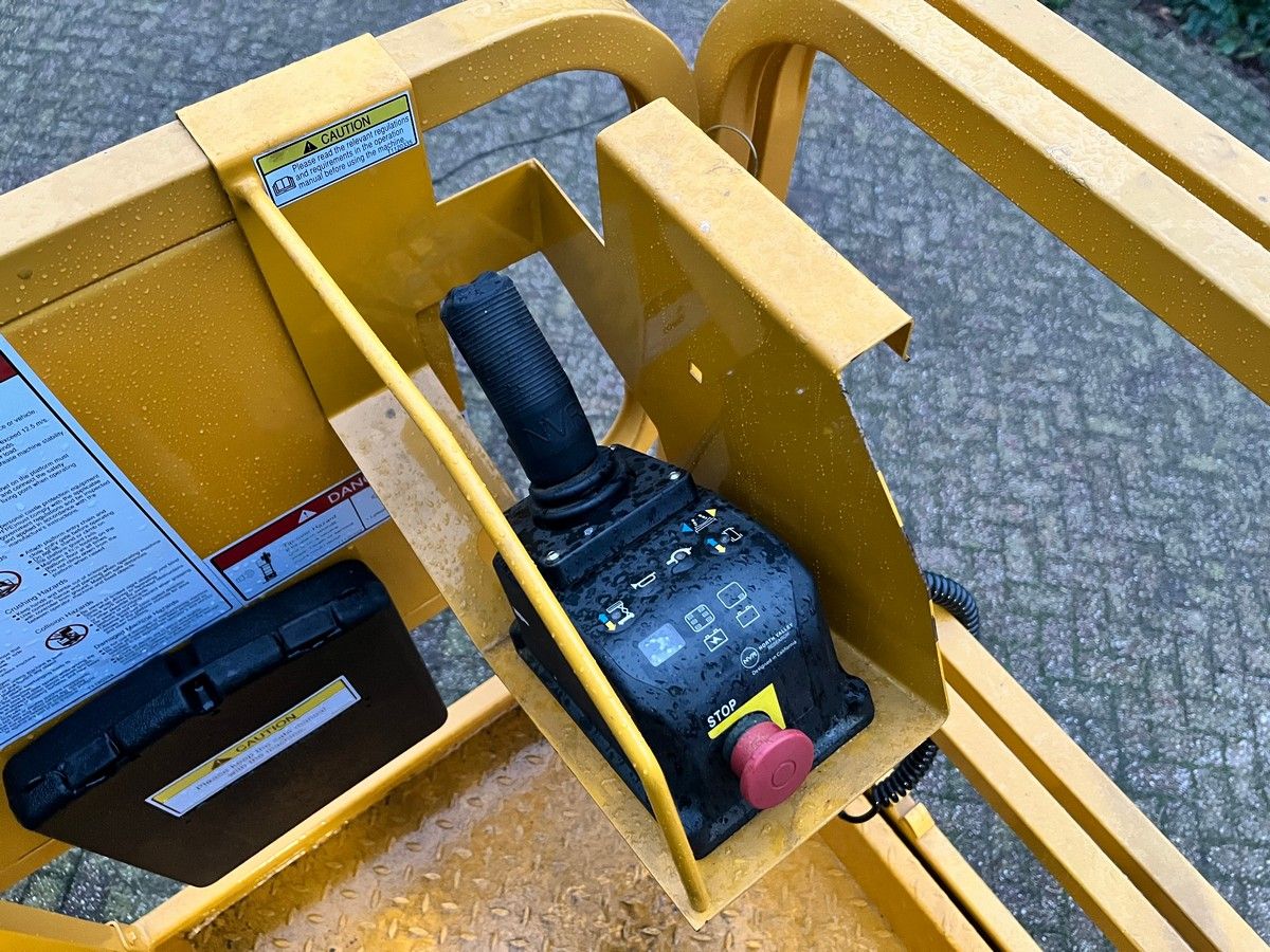 XCMG XG 1412HD Schaarhoogwerker