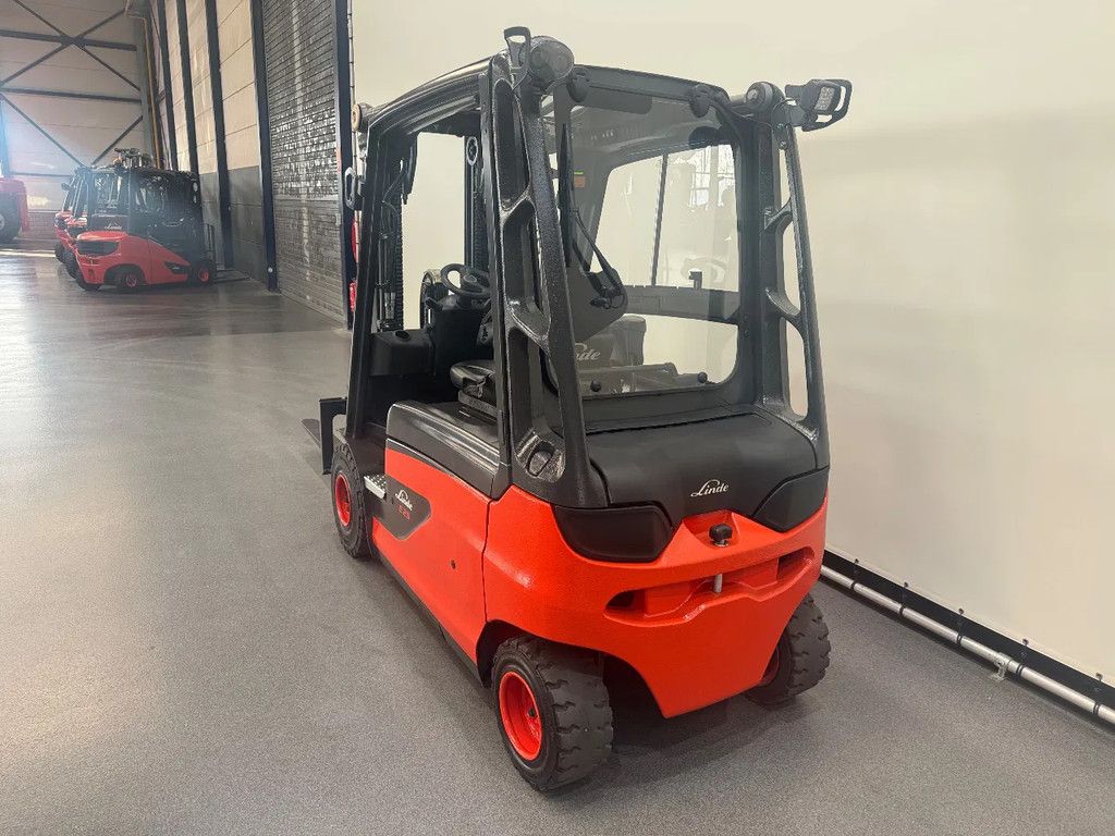 Linde E 25 L-01 inclusief nieuwe accu