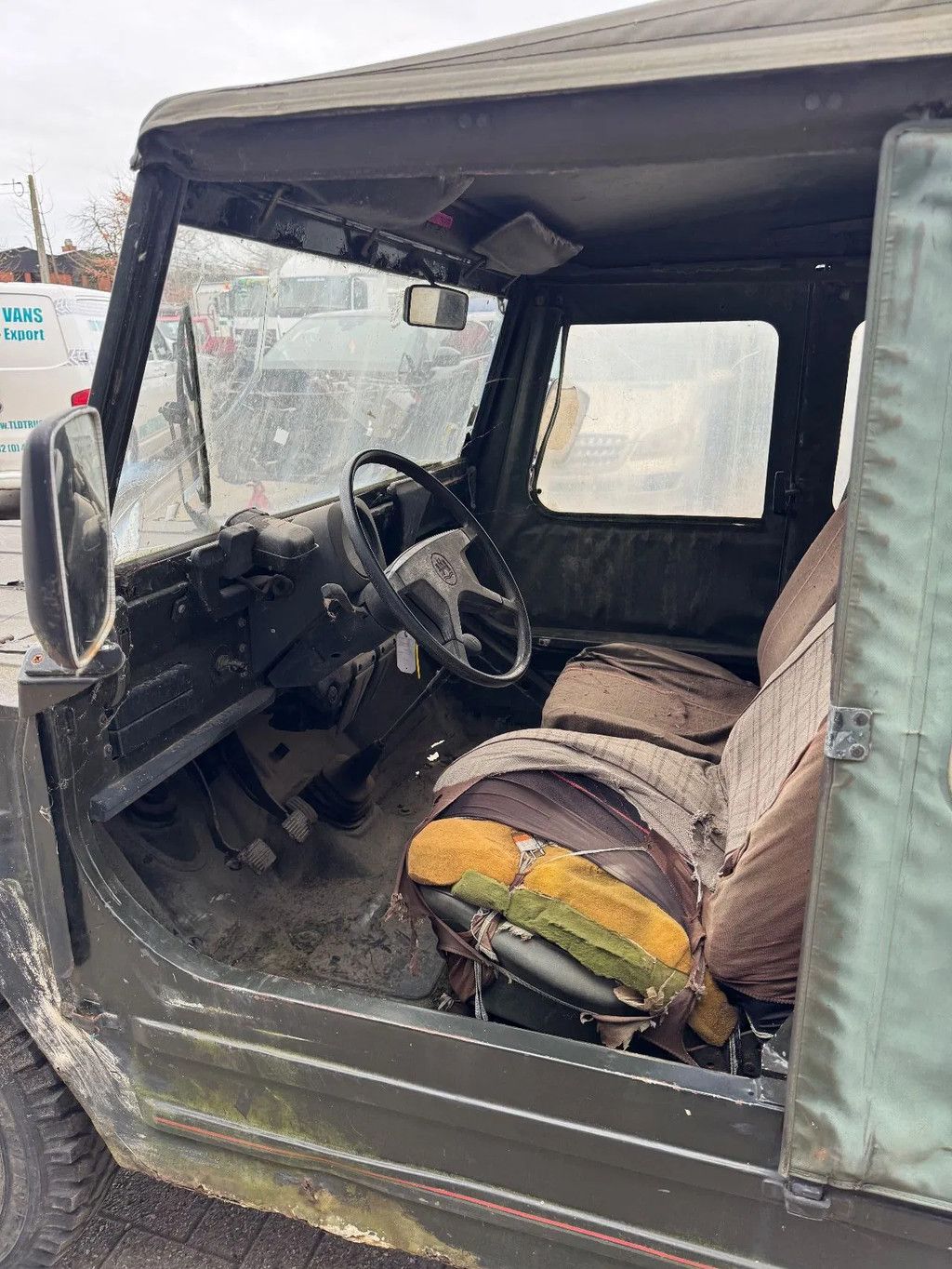 Volkswagen ILTIS **PETROL-ESSENCE**