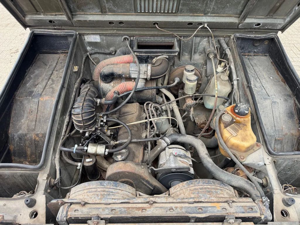 Volkswagen ILTIS **PETROL-ESSENCE**