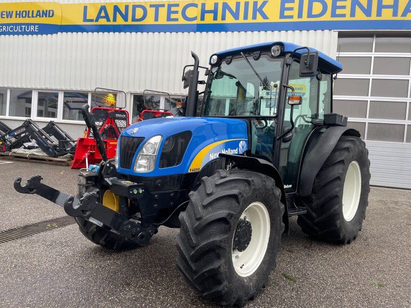 New Holland T4050 DeLuxe