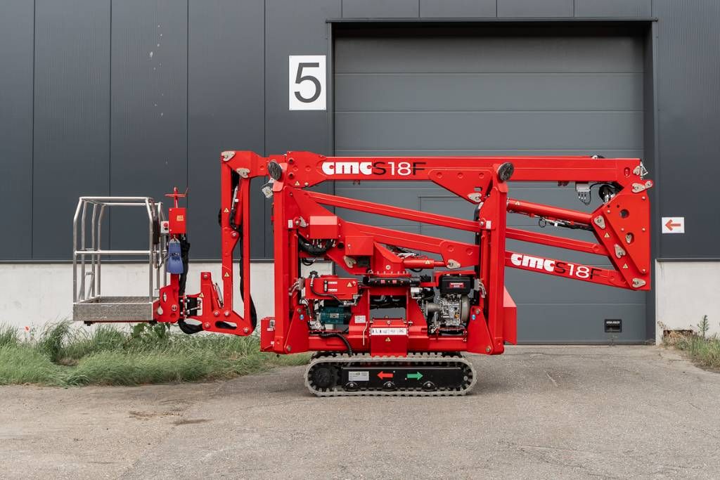 CMC S 18 F