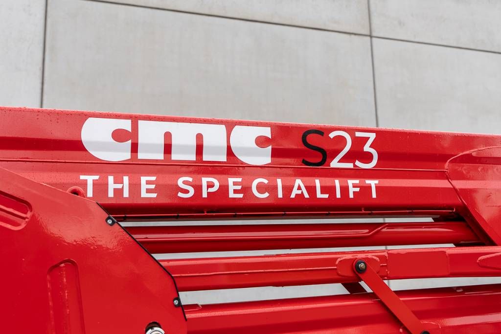 CMC S 23