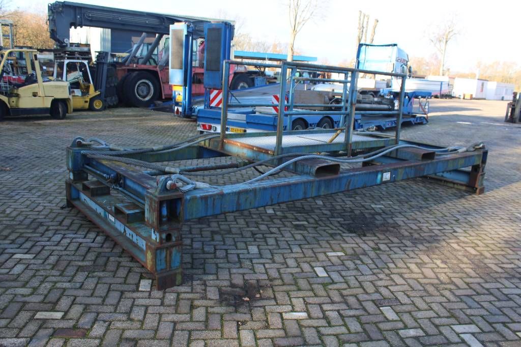 NV Hoistpartner 20 ft container spreader Cap. 35 T