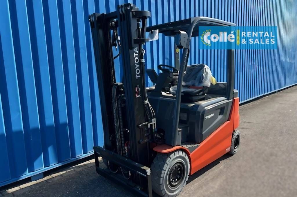 Toyota Traigo 80 9FBM25T | 2024