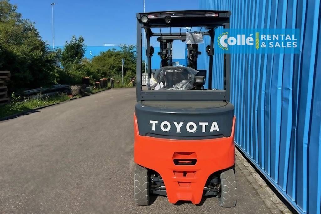 Toyota Traigo 80 9FBM25T | 2024