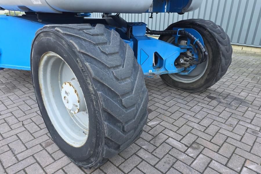 Genie ZX135/70 Diesel, 4x4x4 Drive, 43m Lifting Height,