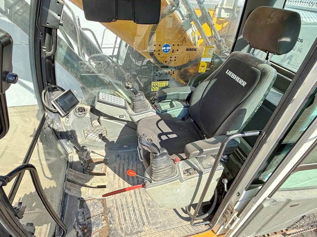 Liebherr R926NLC German Machine Oilquick / Tilting Bucket /