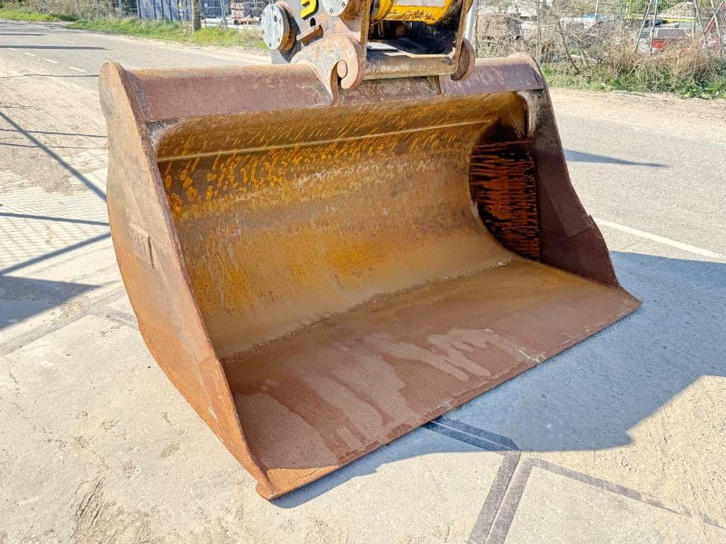 Liebherr R946LC SHD - 15 Meter Long Reach Dutch Machine / A