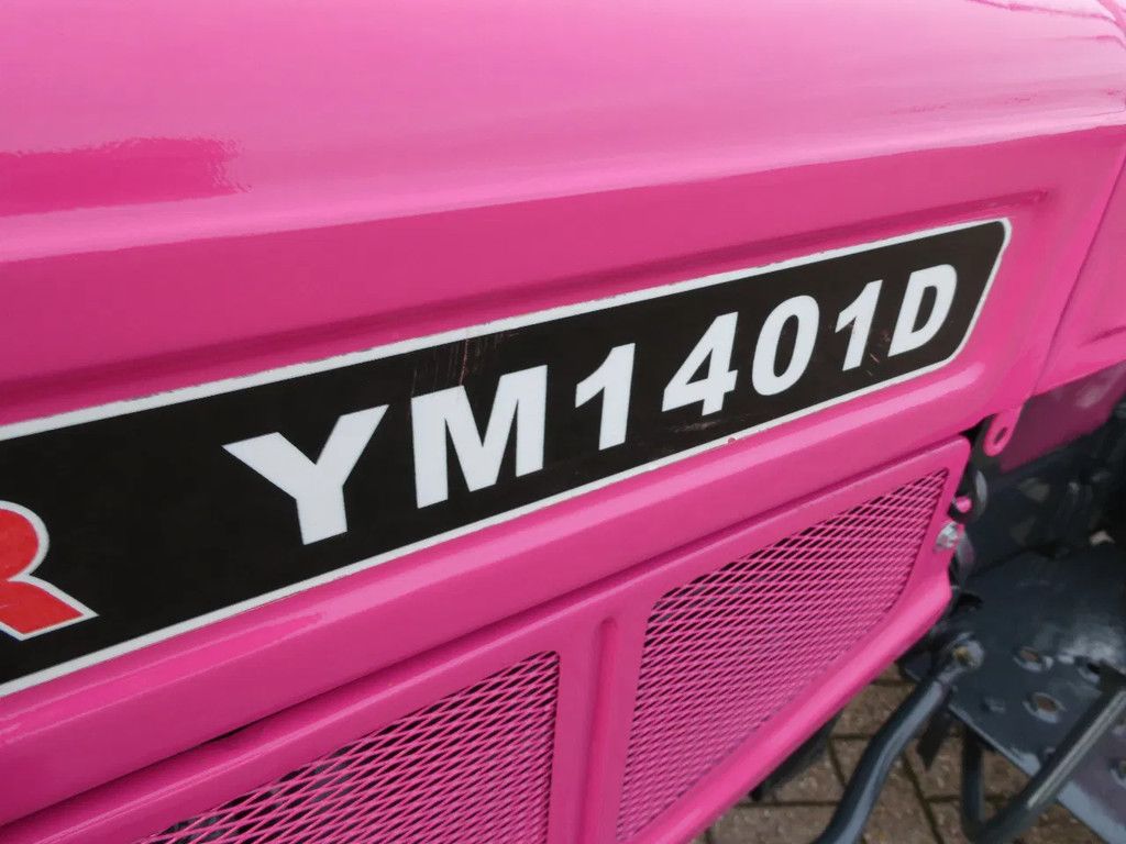 Yanmar YM1401 4wd / 320 Draaiuren / Pink Edition