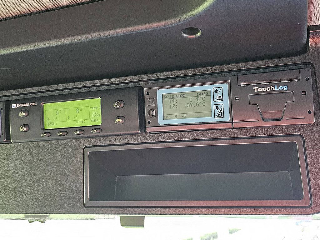 M.A.N. 18.250 TGM bi-temp taillift