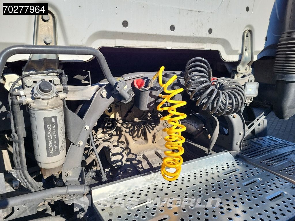 Mercedes Actros Actros 1851 4X2 BigSpace 2x Tanks