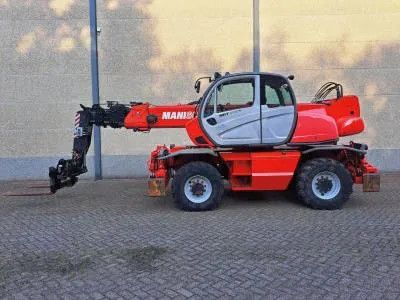 Manitou MRT 2150+ Privilege All-Terrain Rotating Telehandler (2015)