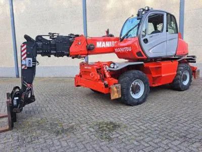Manitou MRT 2150+ Privilege All-Terrain Rotating Telehandler (2015)