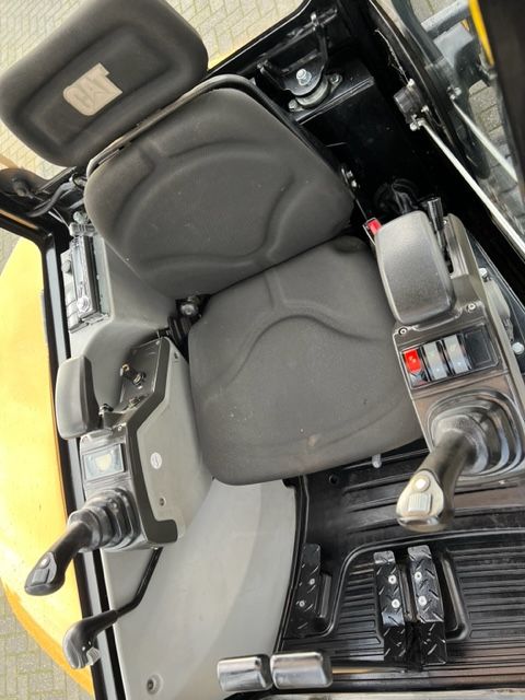 Caterpillar 302.7D bj2018 SLP/SRT A/C 3T Minigraver Minikraan