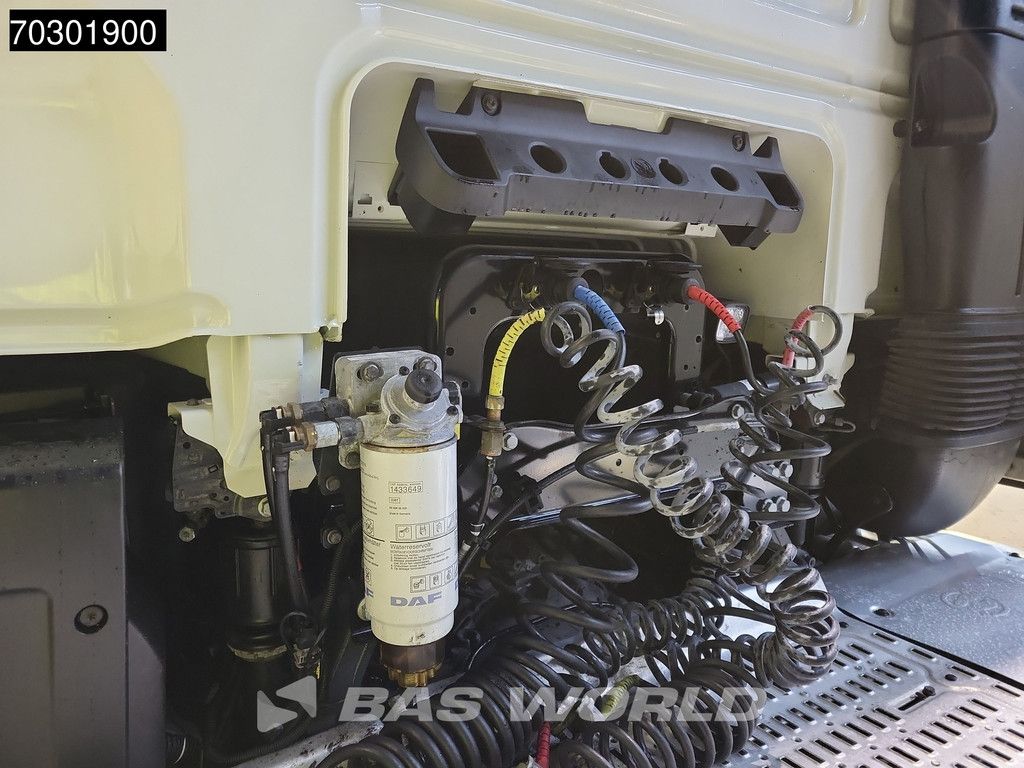 DAF XF 480 4X2 SSC 2xTanks 70% Tyres