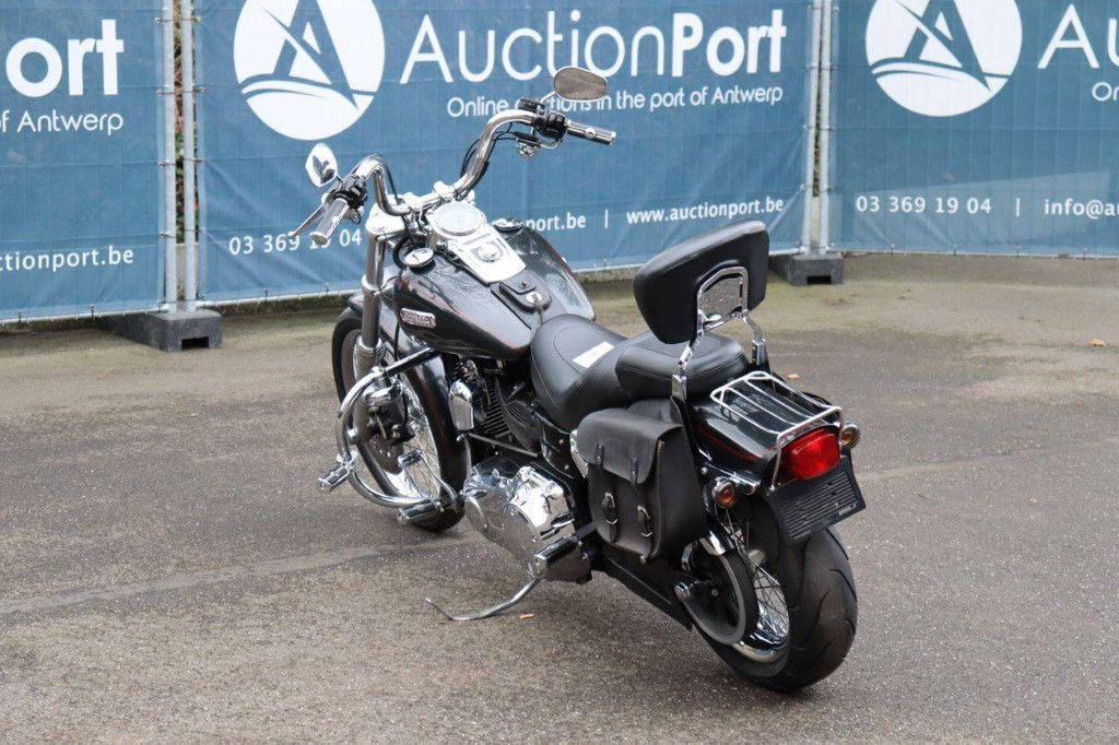 Motor Harley-Davidson Dyna Wide Glide Benzine 2006