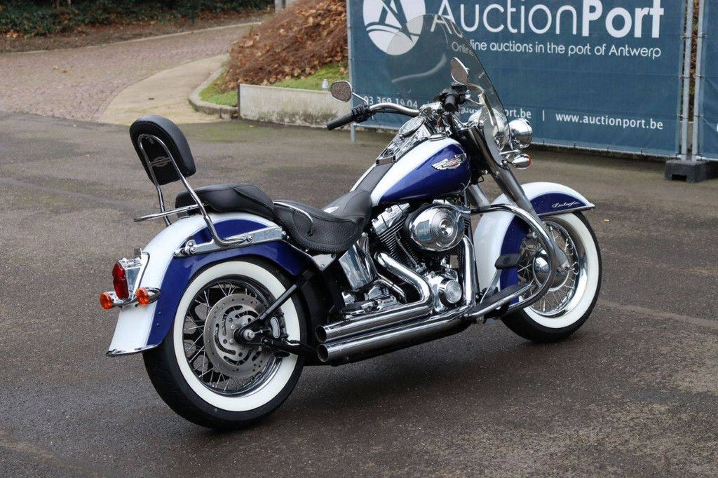 Harley-Davidson Softail Deluxe Petrol Motorcycle 2007