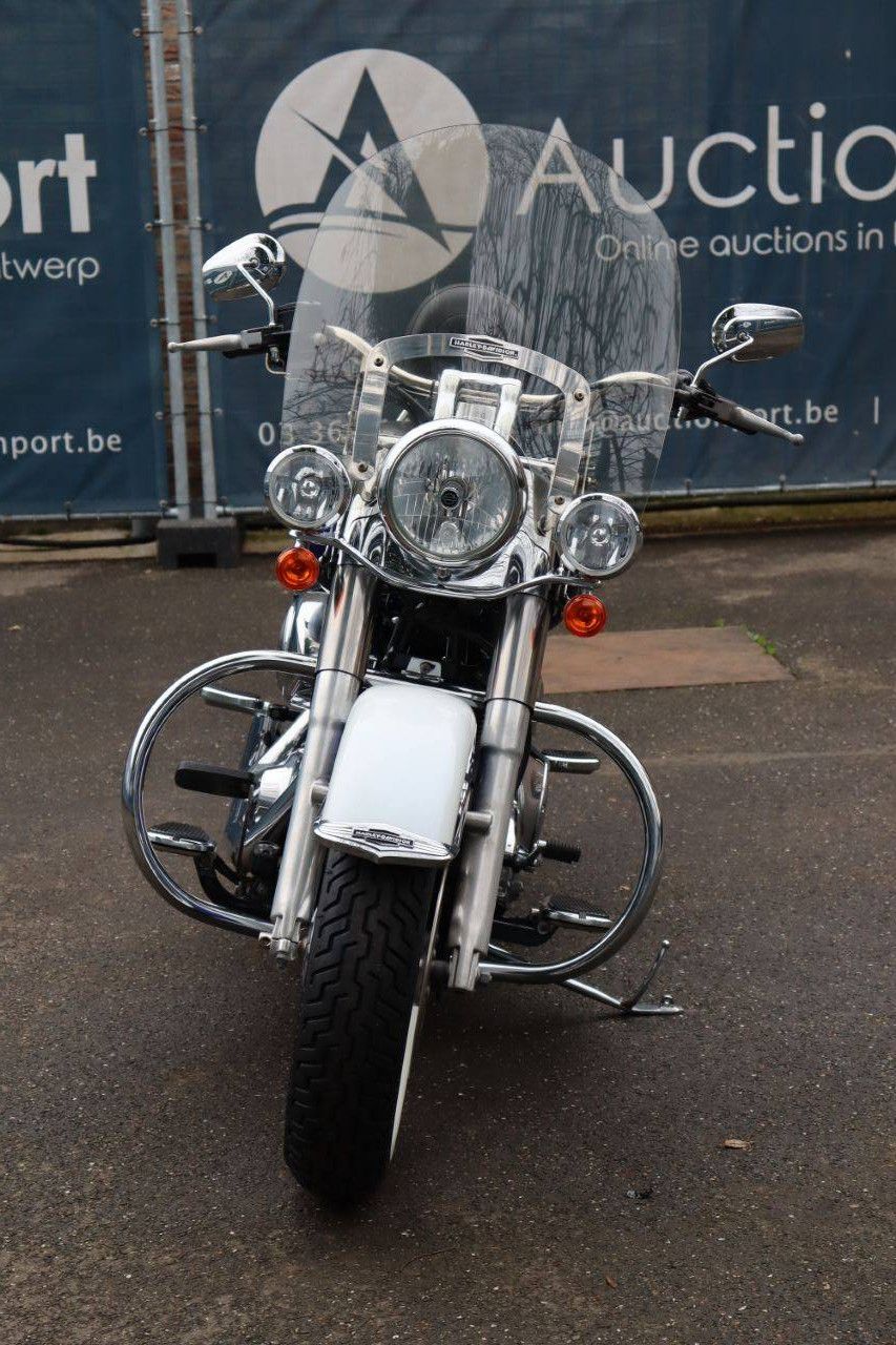 Harley-Davidson Softail Deluxe Petrol Motorcycle 2007