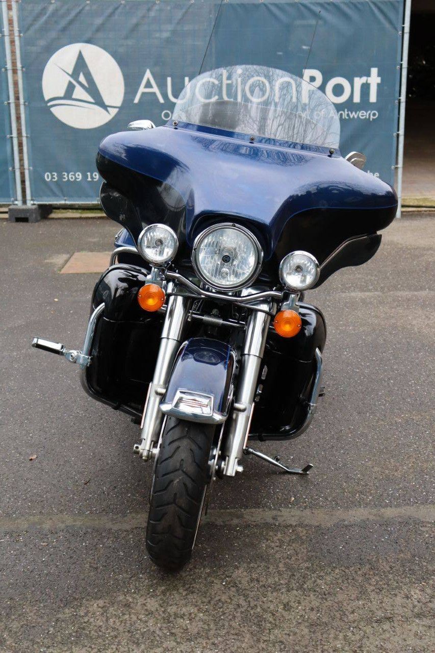 Motorcycle Harley-Davidson Ultra Classic Petrol 2013