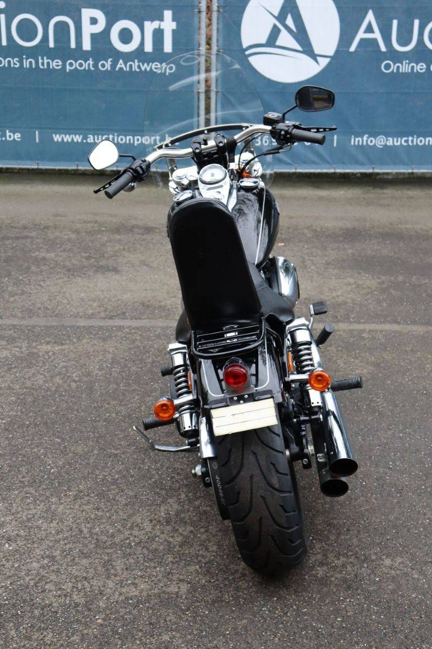 Motorcycle Harley-Davidson Dyna Wide Glide Petrol 2010