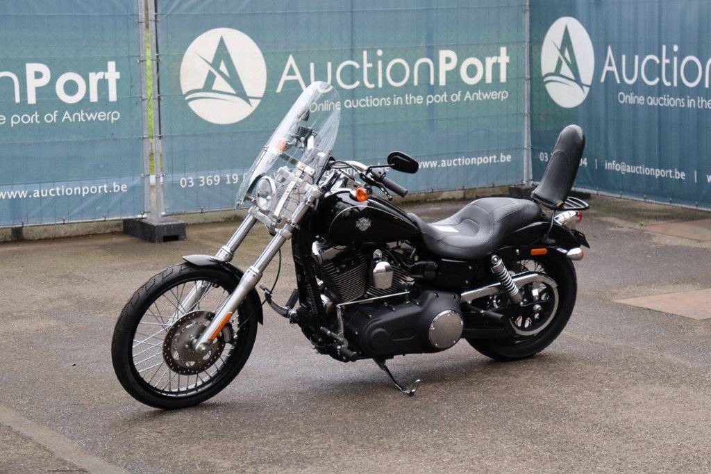 Motorcycle Harley-Davidson Dyna Wide Glide Petrol 2010