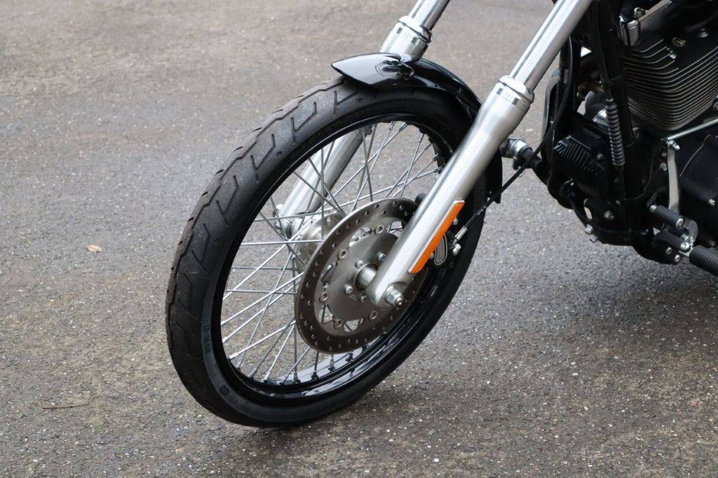 Motorcycle Harley-Davidson Dyna Wide Glide Petrol 2010