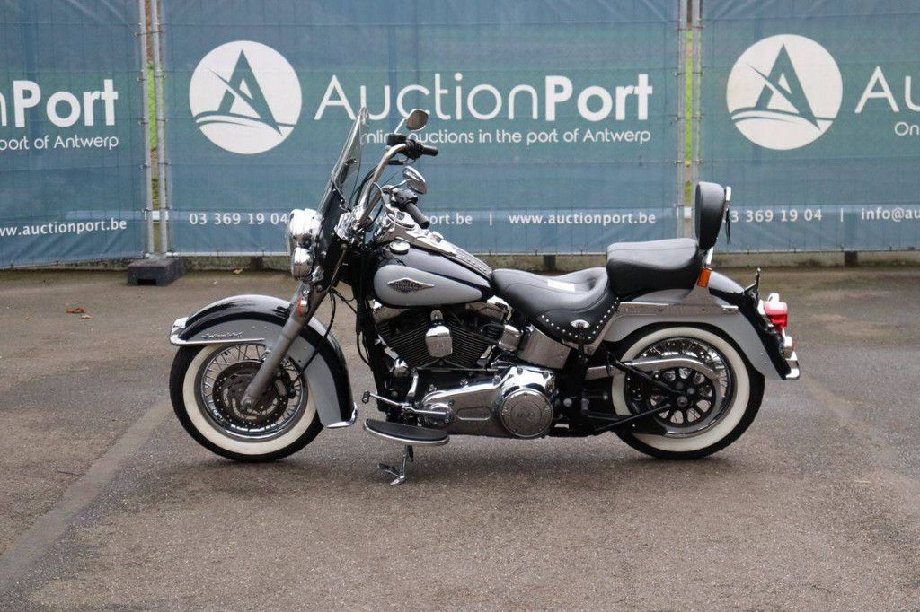 Motorrad Harley-Davidson Heritage Softail Classic Benzin 2012