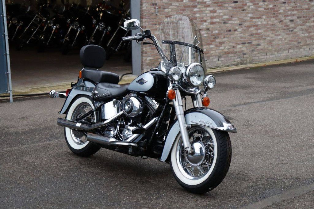 Motorrad Harley-Davidson Heritage Softail Classic Benzin 2012