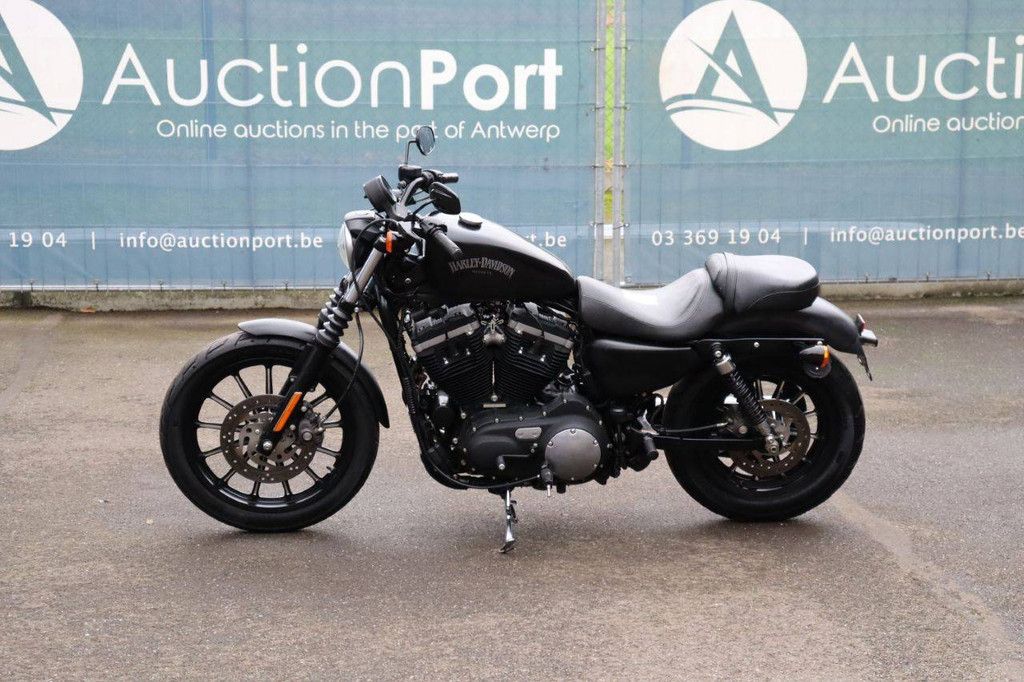 Motor Harley-Davidson Sporster XL 883 Iron Benzine 2012