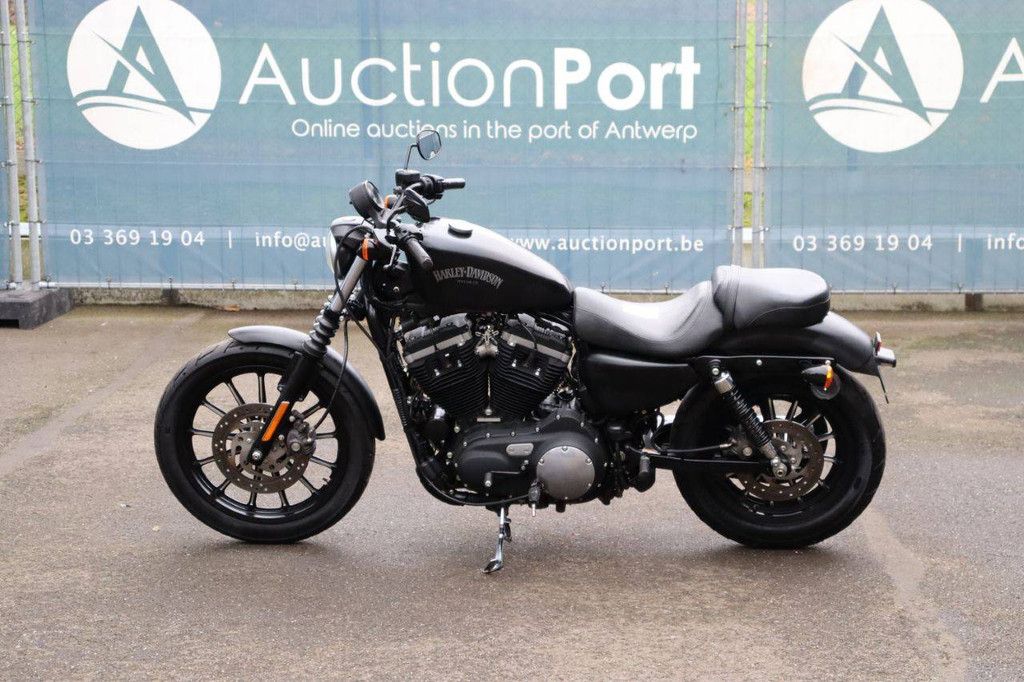 Motor Harley-Davidson Sporster XL 883 Iron Benzine 2012