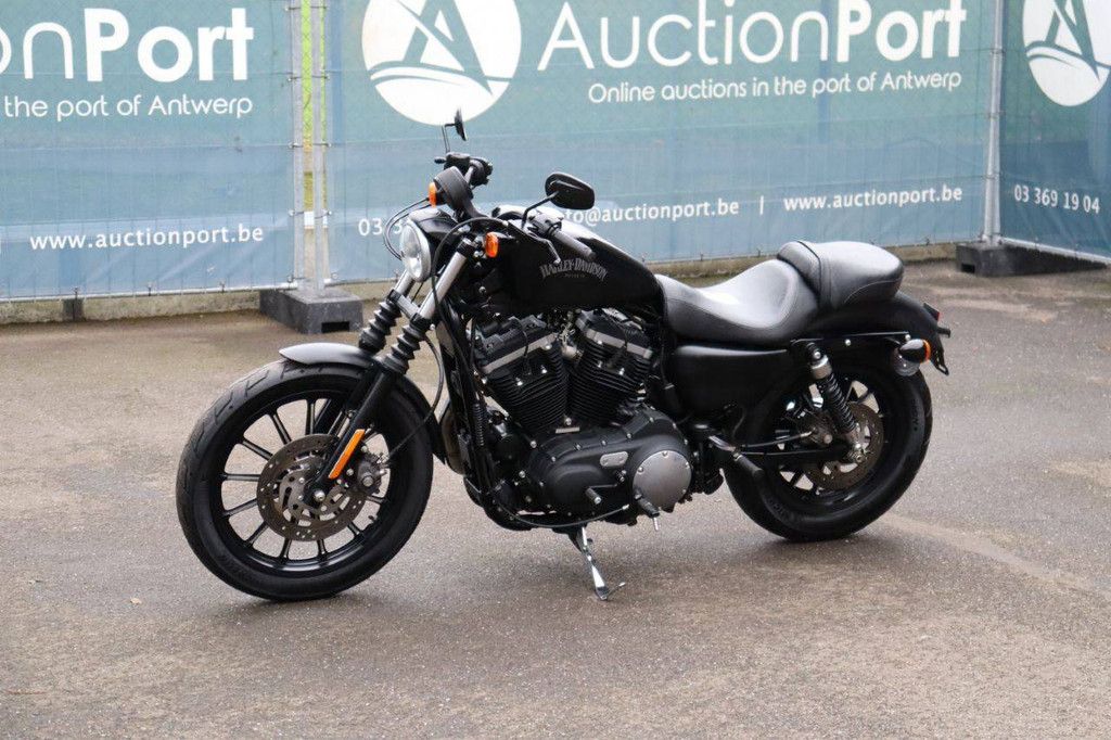 Motor Harley-Davidson Sporster XL 883 Iron Benzine 2012