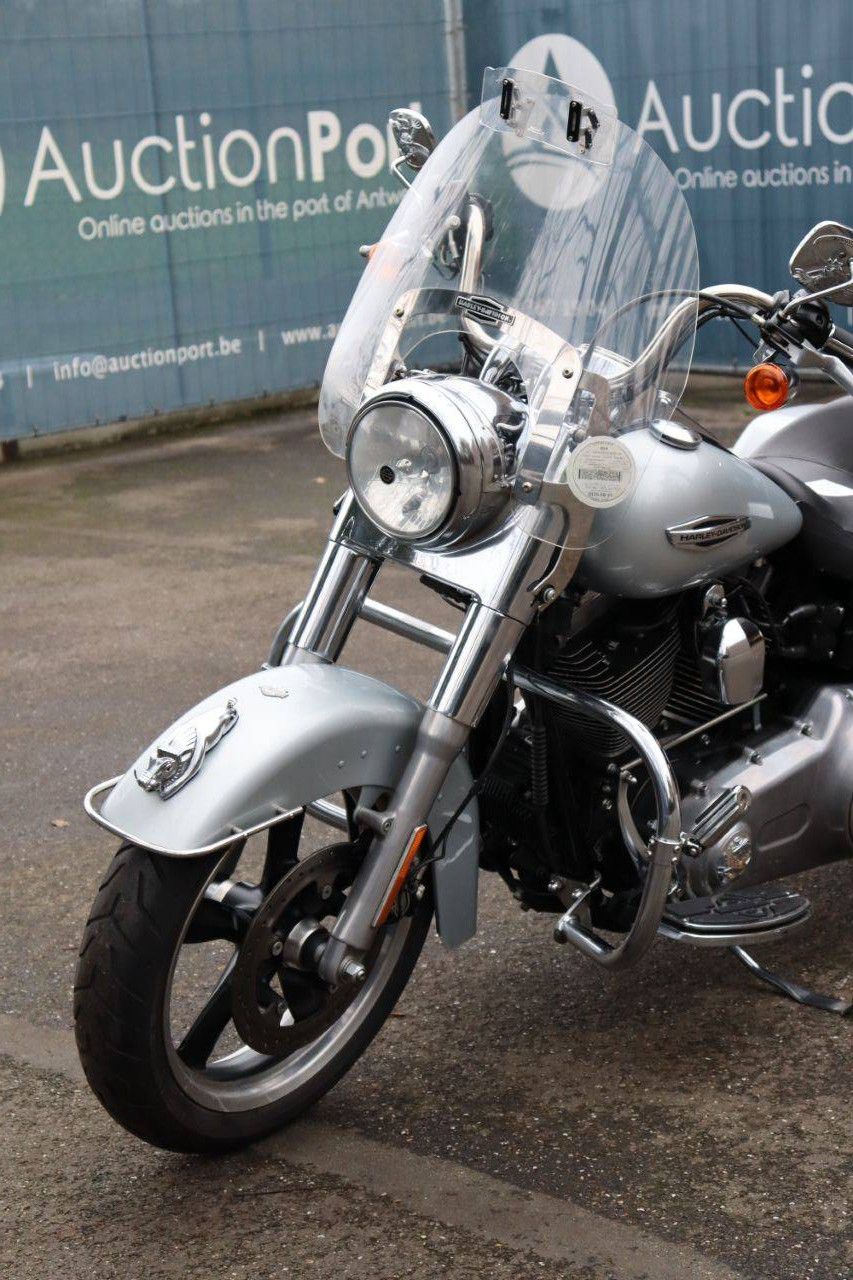 Motorcycle Harley-Davidson Dyna Switchback Petrol 2012