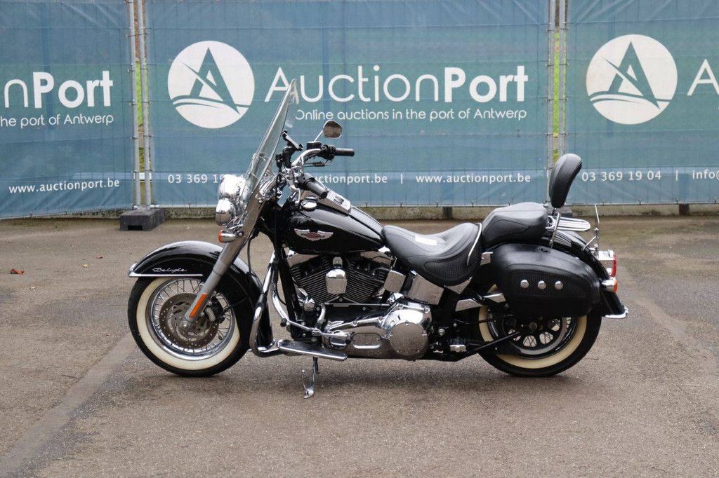 Harley-Davidson Softail Deluxe Petrol Motorcycle 2006