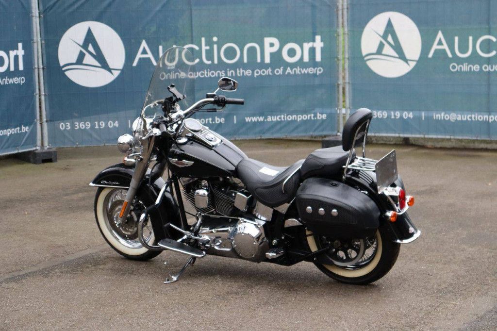 Harley-Davidson Softail Deluxe Petrol Motorcycle 2006