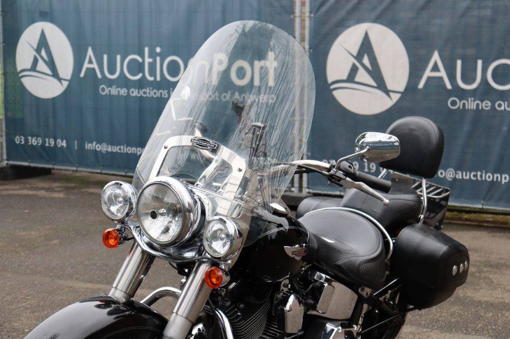 Harley-Davidson Softail Deluxe Petrol Motorcycle 2006