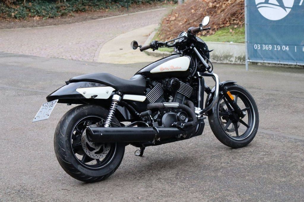 Harley-Davidson Street 750 Petrol 2016 Motorcycle (Margin)