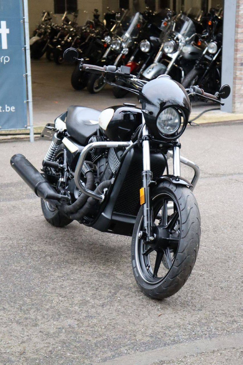 Harley-Davidson Street 750 Petrol 2016 Motorcycle (Margin)
