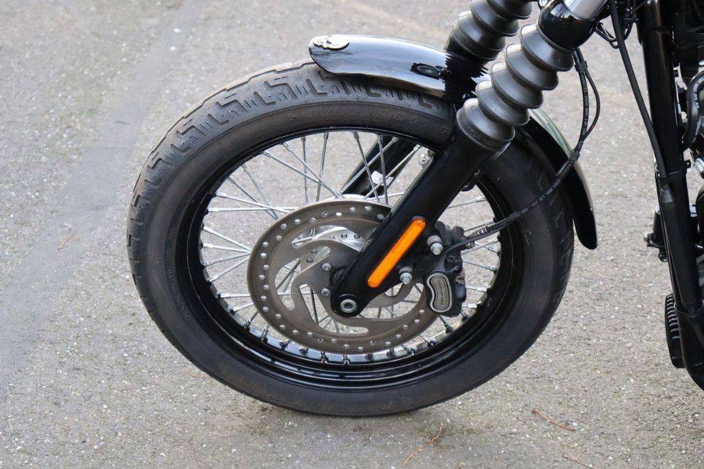 Harley-Davidson Street Bob Petrol 2018 Motorcycle (Margin)