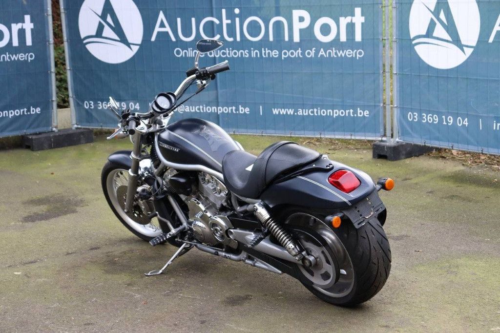 Motorrad Harley-Davidson V-Rod VRSC Benzin 2008