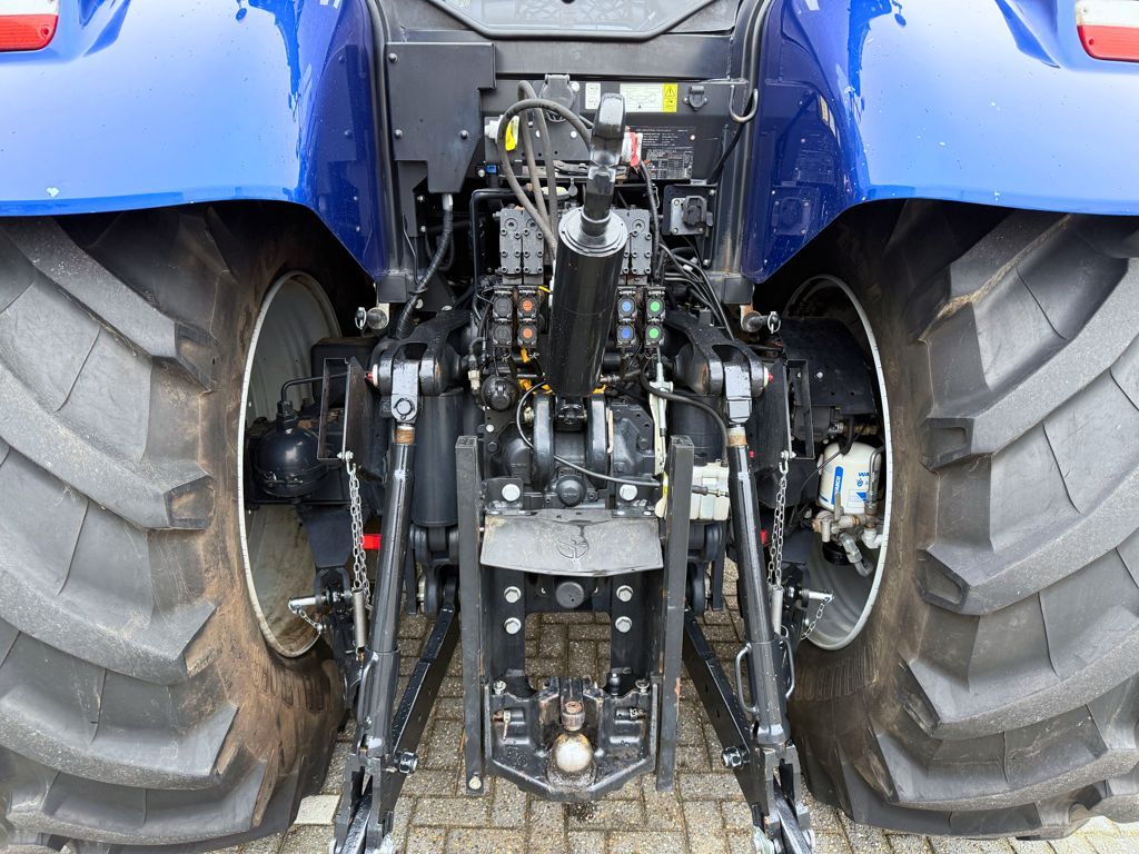 New Holland T7.270AC Stage V
