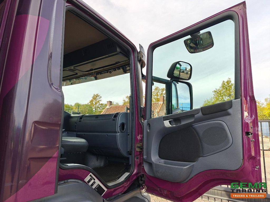 Scania P230 4x2 Dagcab Euro5 - Koel-VriesBak 7.55m + Carrier Supra 950MT + Laadklep 2000kg