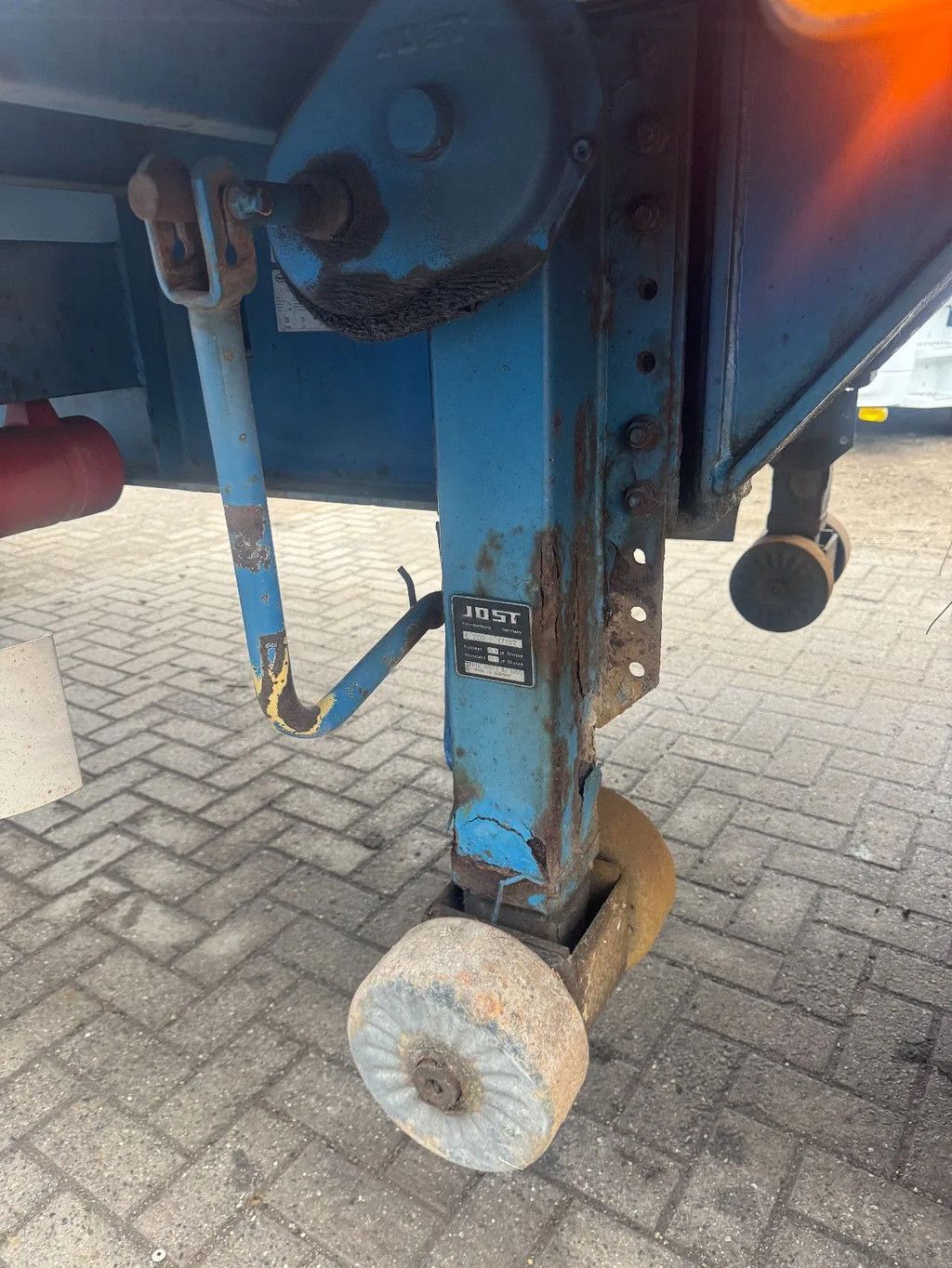 Van Hool **3AXXLE-BELGIAN TRAILER**